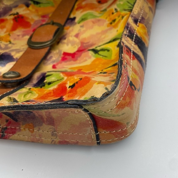 Patricia Nash Venezia 100% Italian Leather Floral Crossbody Bag - Picture 6 of 12